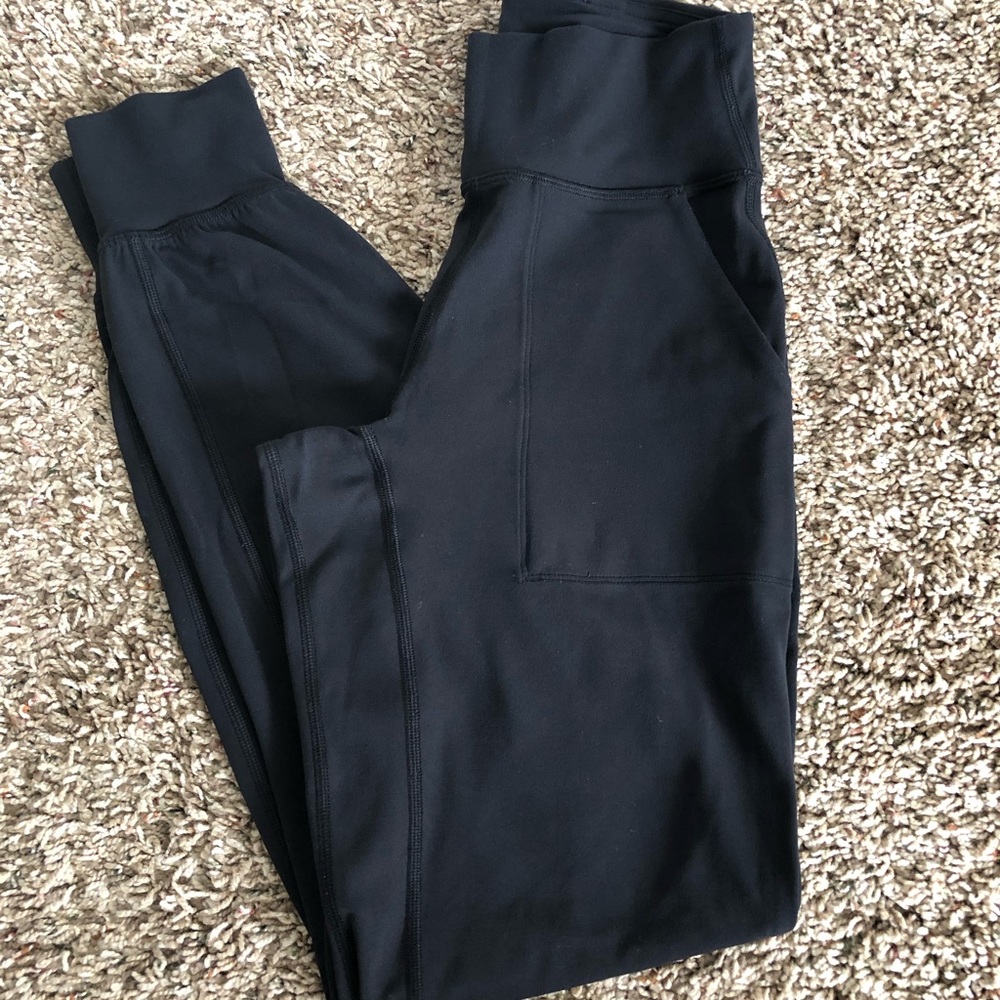 Lululemon Align Joggers 28”